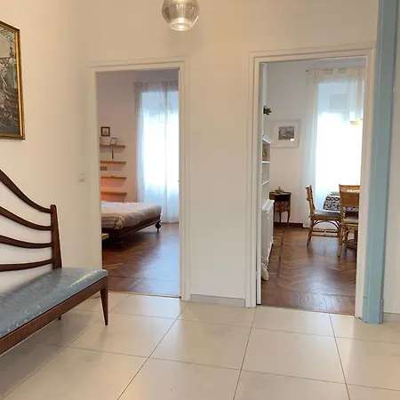 1 Min Walk From The Sea, With 2 Bed And 2 Bath Alassio